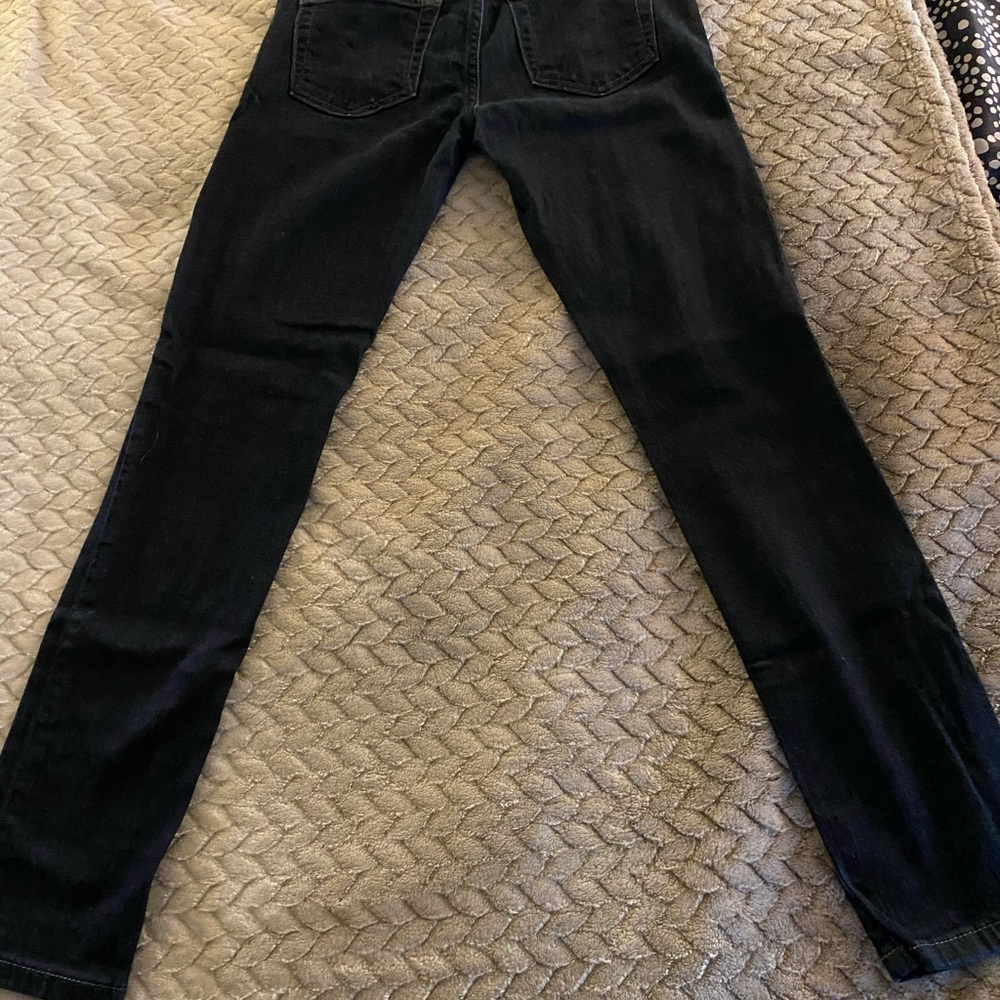 Joe Jean - Picture 5 of 6